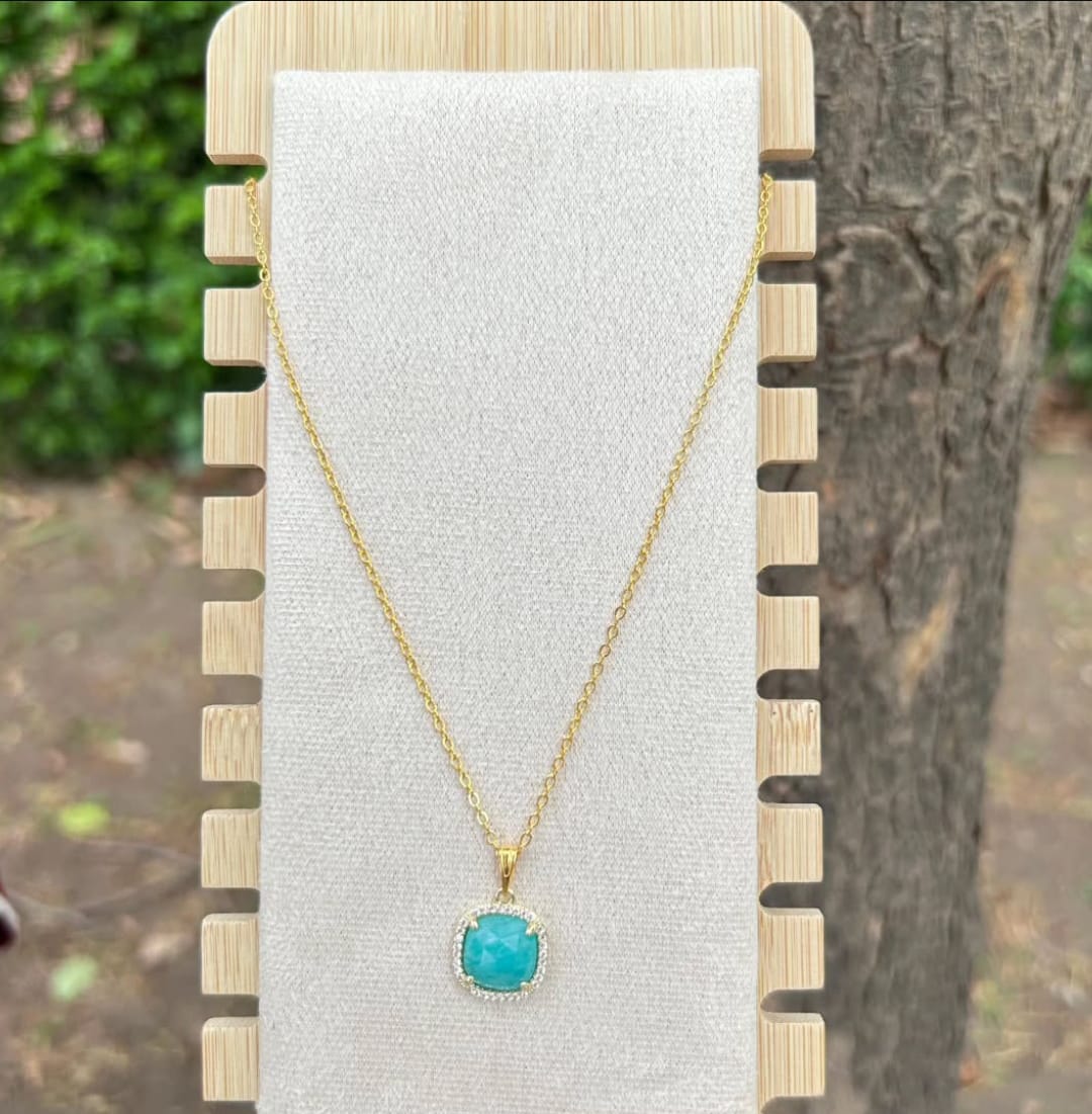 Emerald Crystal Stone Necklace
