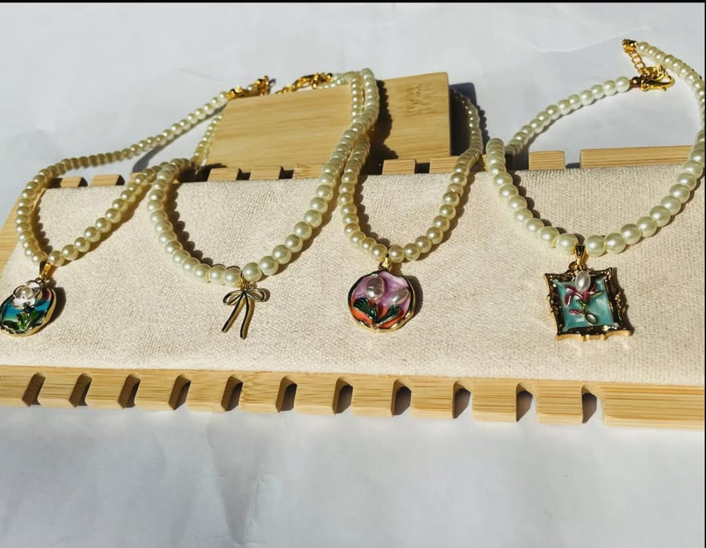 Handcrafted Pearl Necklace