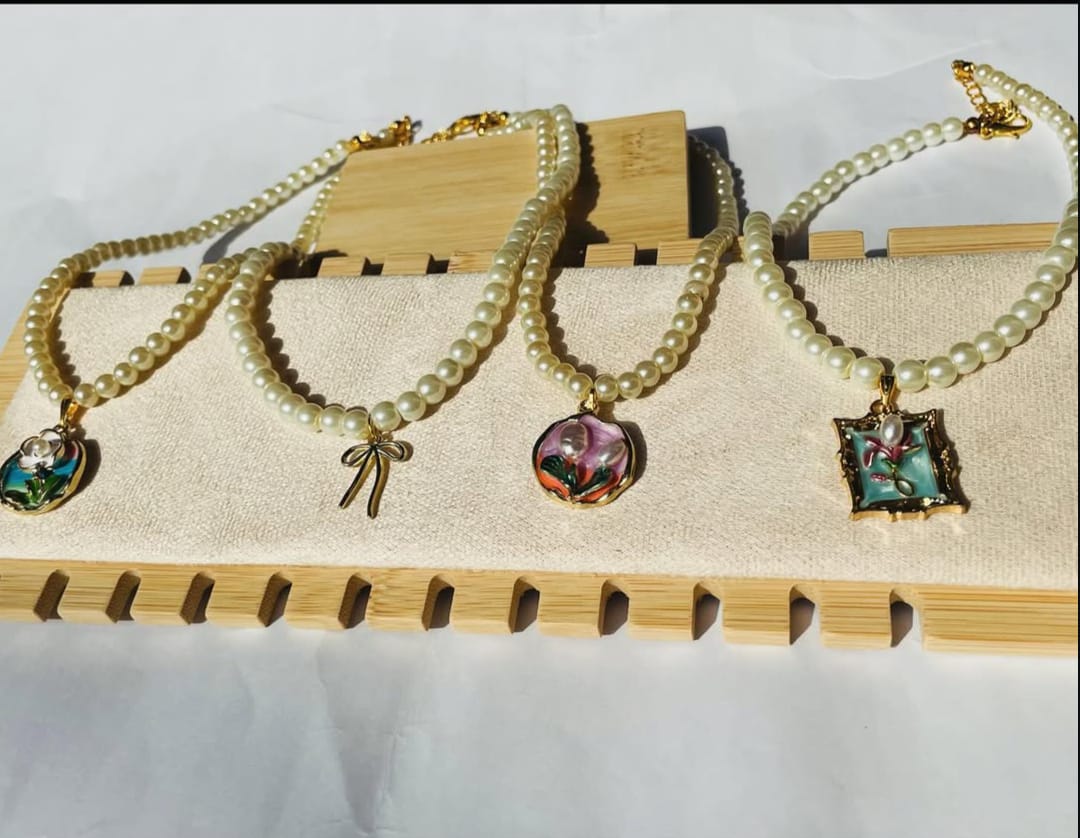 Handcrafted Pearl Necklace