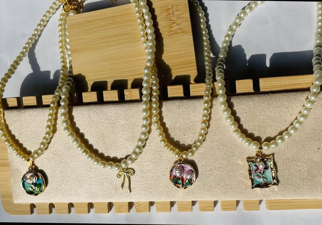 Handcrafted Pearl Necklace